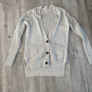 Women’s Hollister cardigan size small